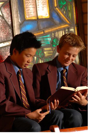 Holy Cross College Ryde - Education NSW 3