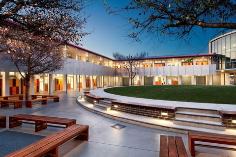 St Luke's Grammar School - Education NSW 1