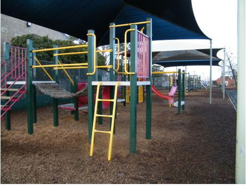 Holy Name Primary School - Education NSW 3