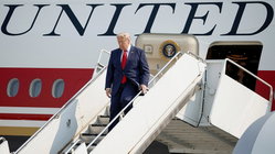 Trump explains why he's flying old Air Force One back to DC Education NSW