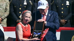 Trump posthumously awards Medal of Freedom to 9/11's 'man in red bandana' Education NSW